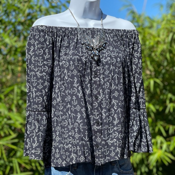 Black and White Off The Shoulder Peasant Top | Size Large - Picture 1 of 13